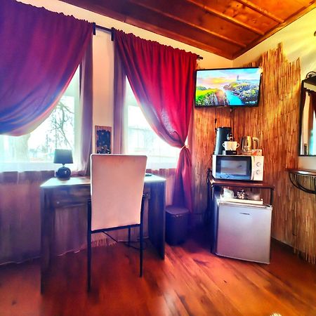 Complex Arbanashki Style-Panoramic View With Summer And Winter Terrace, Jacuzzi, Sauna, Children'S And Adult Area With Cinema Summer Arbanassi Exterior foto
