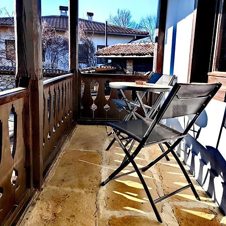 Complex Arbanashki Style-Panoramic View With Summer And Winter Terrace, Jacuzzi, Sauna, Children'S And Adult Area With Cinema Summer Arbanassi Exterior foto