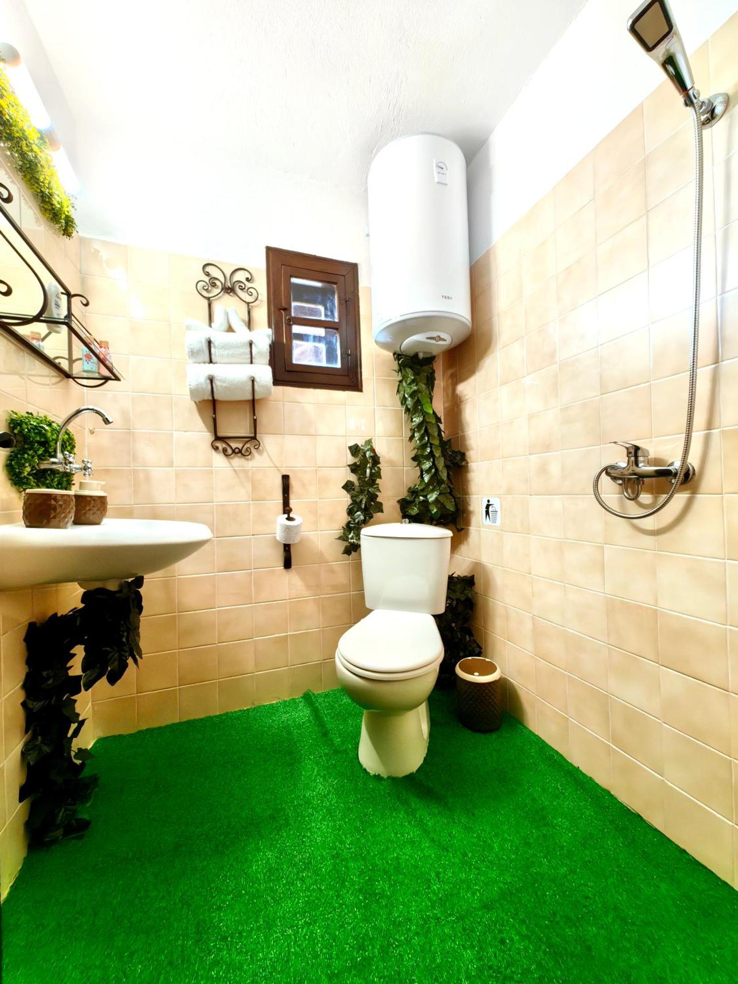 Complex Arbanashki Style-Panoramic View With Summer And Winter Terrace, Jacuzzi, Sauna, Children'S And Adult Area With Cinema Summer Arbanassi Exterior foto