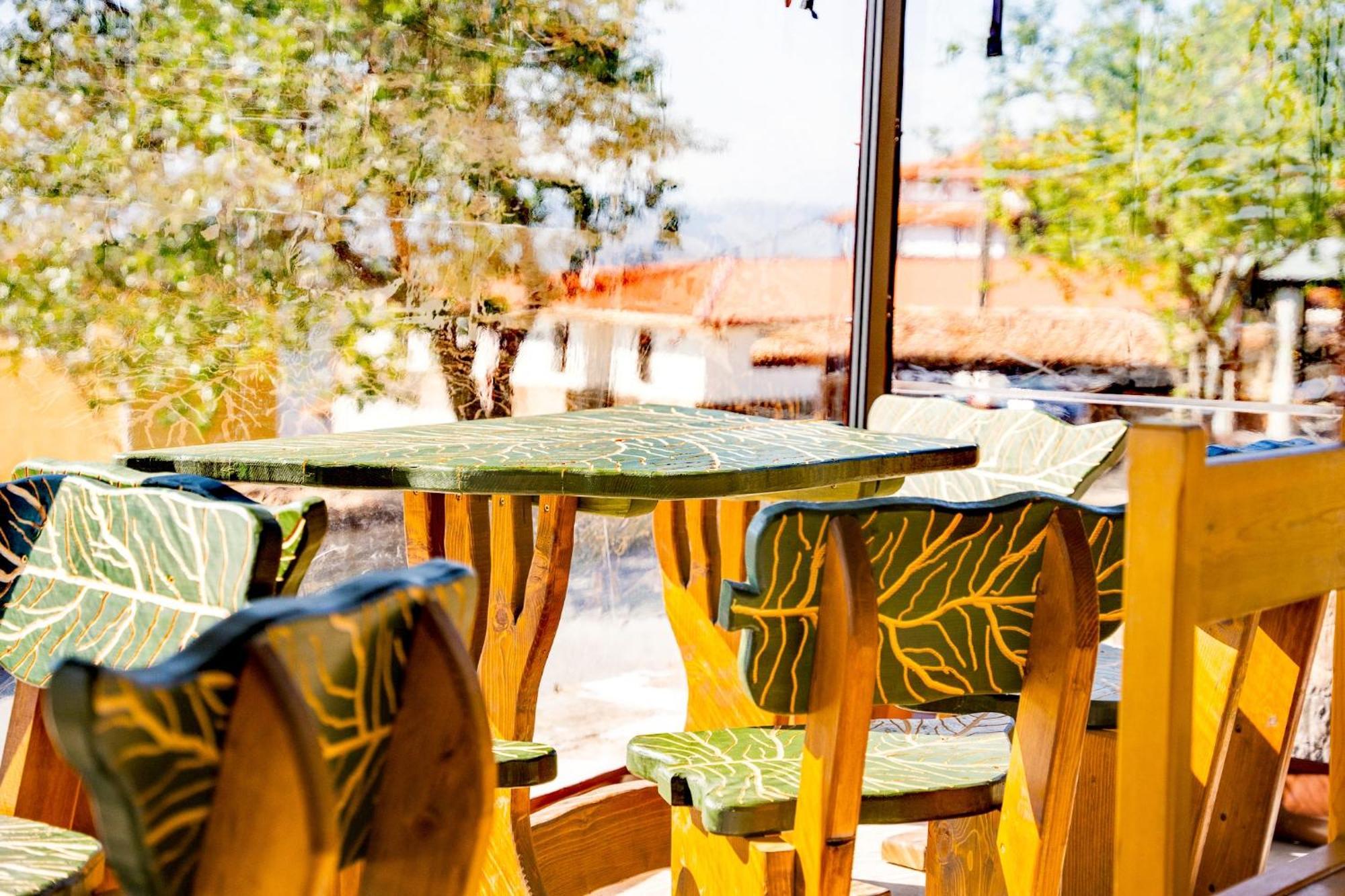Complex Arbanashki Style-Panoramic View With Summer And Winter Terrace, Jacuzzi, Sauna, Children'S And Adult Area With Cinema Summer Arbanassi Exterior foto