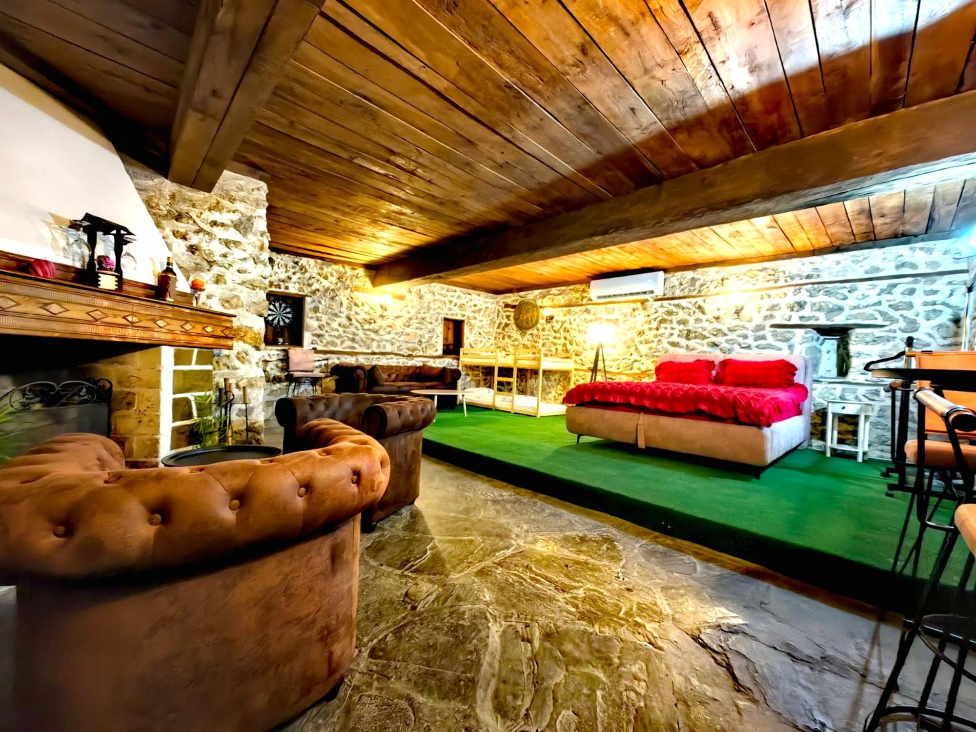 Complex Arbanashki Style-Panoramic View With Summer And Winter Terrace, Jacuzzi, Sauna, Children'S And Adult Area With Cinema Summer Arbanassi Exterior foto